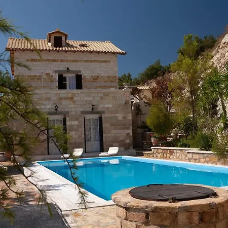 Evi Villa Lefkada City
